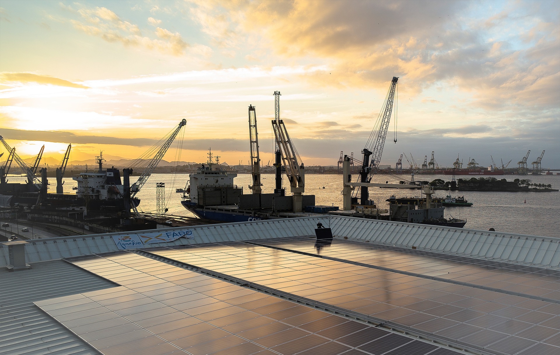 Sistemas de montagem solar e adaptabilidade ambiental: como lidar com extremos